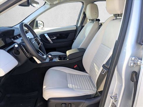 Certified 2024 Land Rover Discovery Sport S image 17