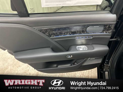 Certified 2024 Genesis G90 3.5T image 12