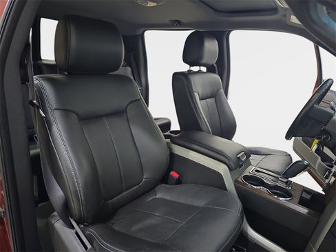 Used 2014 Ford F150 Lariat w/ Equipment Group 502A Luxury image 12