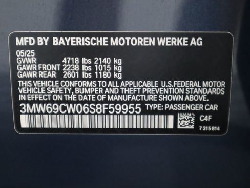 Certified 2025 BMW 330i Sedan w/ Premium Package image 35