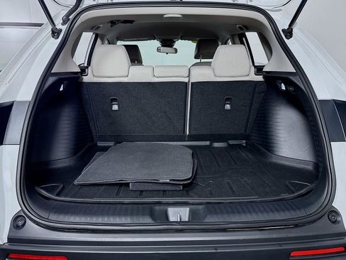 Certified 2024 Honda HR-V LX image 20