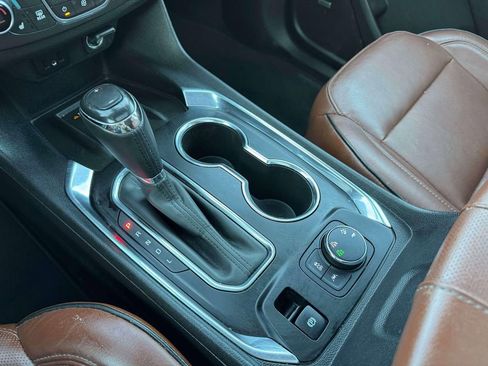 Used 2018 Chevrolet Traverse High Country image 30