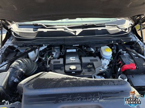 Used 2024 RAM 2500 Limited AWD/4WD image 29