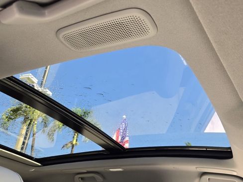 Used 2026 Acura MDX w/ Technology Package image 21