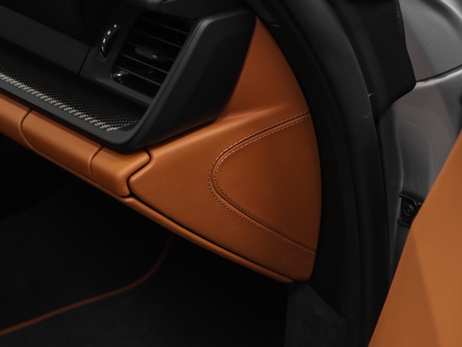 Certified 2026 Porsche 911 GT3 RWD image 35