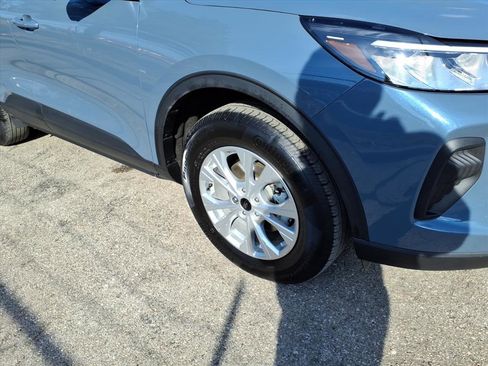 Used 2023 Ford Escape Active w/ Tech Pack #2 image 5