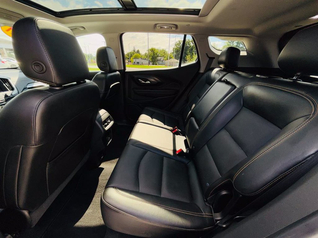 Used 2021 GMC Terrain SLT w/ Infotainment Package II AWD/4WD image 36