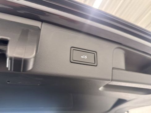 New 2026 Volkswagen Atlas Peak Edition AWD/4WD image 31