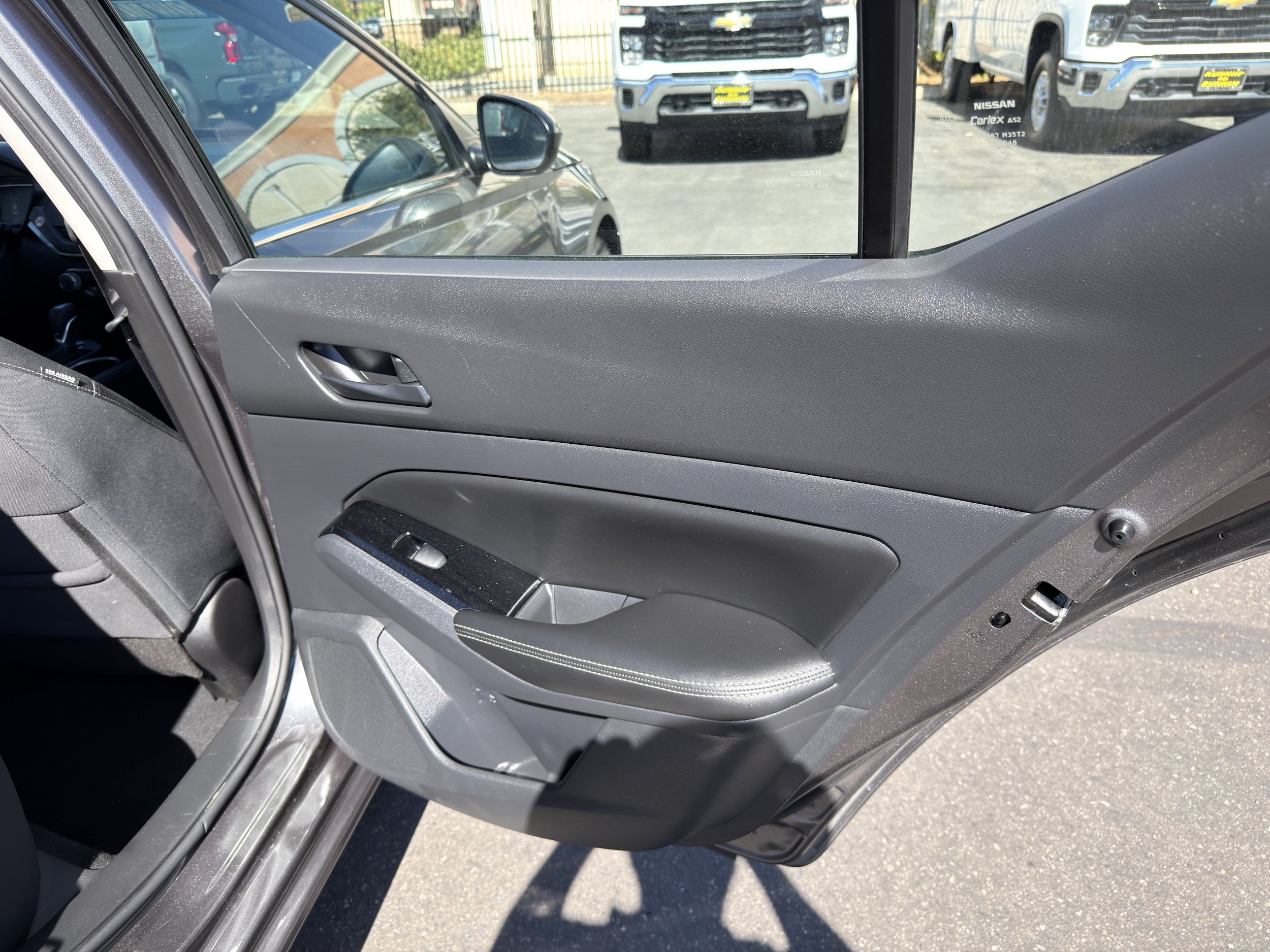 Used 2023 Nissan Altima 2.5 SV FWD image 13