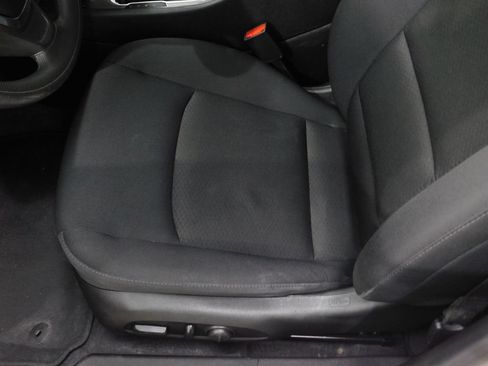 Used 2023 Chevrolet Malibu LT FWD image 26