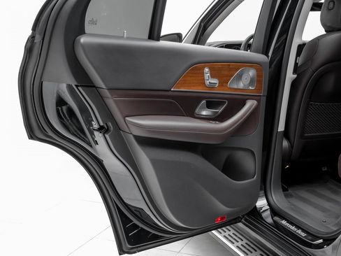 Used 2020 Mercedes-Benz GLE 450 4MATIC image 49