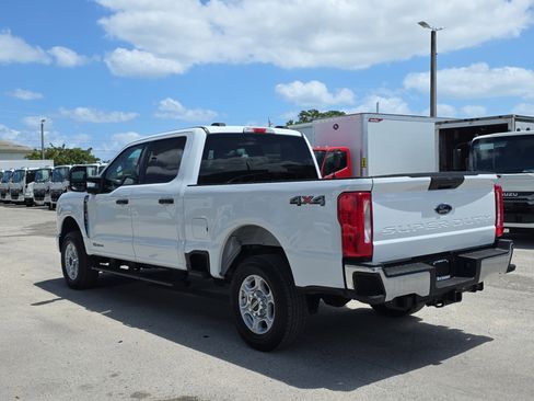 Used 2026 Ford F250 XLT AWD/4WD image 5