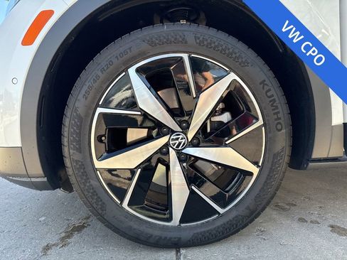 Used 2023 Volkswagen ID.4 Pro S AWD/4WD image 27
