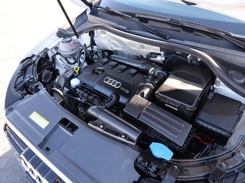 Used 2018 Audi Q3 2.0T Premium w/ Convenience Package image 27