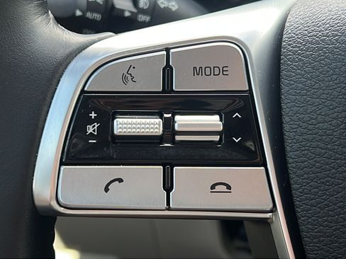 Certified 2022 Kia Telluride SX w/ Towing Package FWD image 21