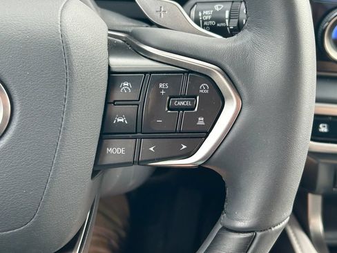 Used 2026 Lexus RX 350 Premium w/ Convenience Package FWD image 39