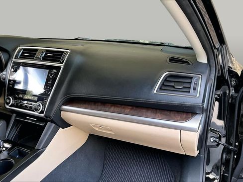 Used 2019 Subaru Outback 2.5i Limited w/ Popular Package #2 AWD/4WD image 19
