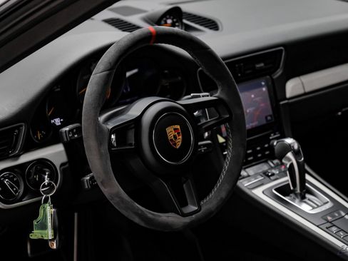 Used 2018 Porsche 911 GT3 w/ Sport Chrono Package image 42