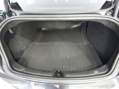 Used 2025 Tesla Model 3 Long Range RWD image 8
