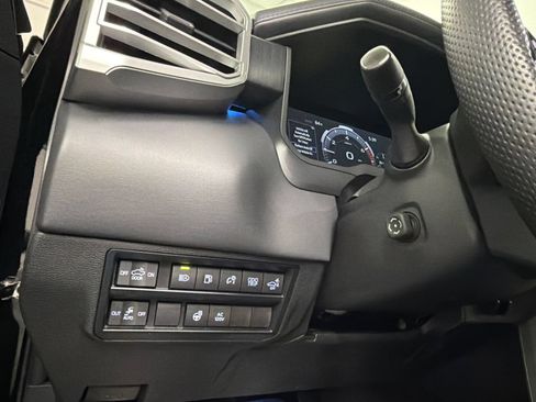Used 2023 Toyota Tundra Platinum w/ Advanced Package AWD/4WD image 34