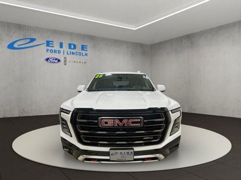 Used 2025 GMC Yukon AT4 Ultimate AWD/4WD image 6