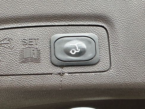 Used 2019 Lincoln MKC Select w/ Select Plus Package image 14