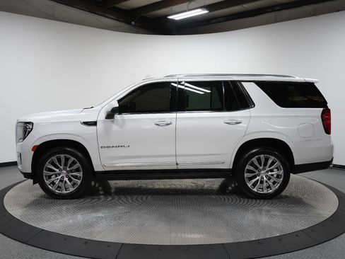 Used 2021 GMC Yukon Denali w/ Denali Ultimate Package image 7