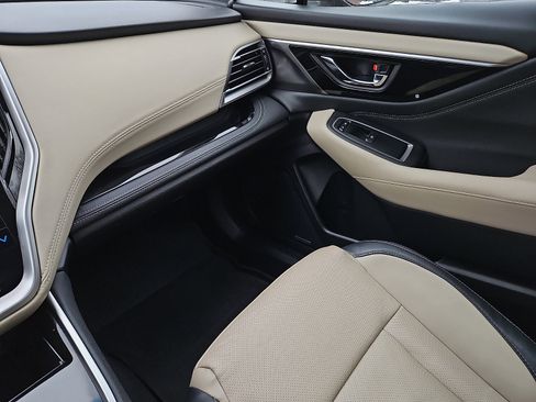 Used 2020 Subaru Outback Limited image 24