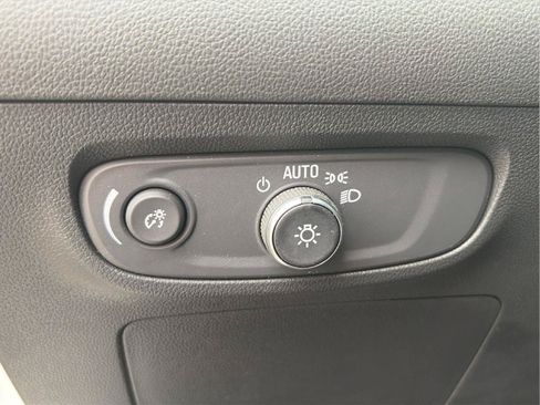 Used 2024 Buick Encore GX Preferred w/ Comfort Package FWD image 23