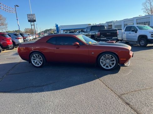 Used 2020 Dodge Challenger R/T Scat Pack image 2