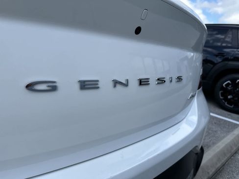 Used 2026 Genesis G70 2.5T AWD/4WD image 16