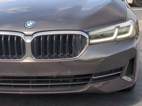 Certified 2023 BMW 530e xDrive w/ Executive Package AWD/4WD image 5