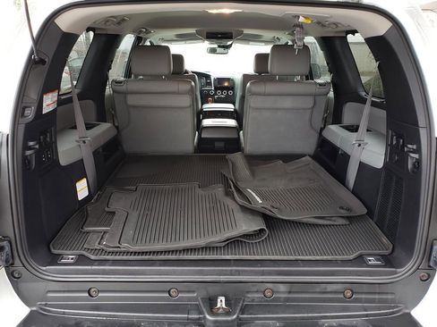 Used 2022 Toyota Sequoia Platinum image 17