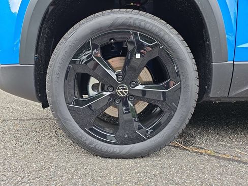 New 2026 Volkswagen Taos SE AWD/4WD image 23