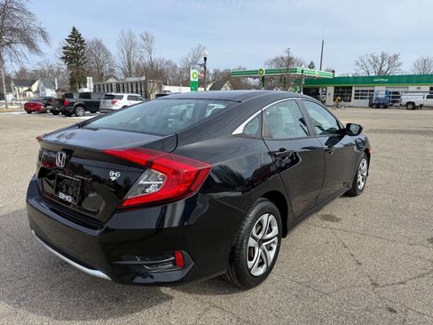 Used 2019 Honda Civic LX image 5