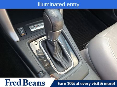 Used 2016 Subaru Forester 2.5i Touring w/ Eyesight & Navigation System image 23