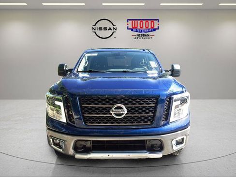 Used 2017 Nissan Titan PRO-4X AWD/4WD image 6