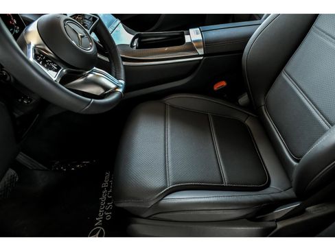 Certified 2026 Mercedes-Benz GLC 300 4MATIC image 11