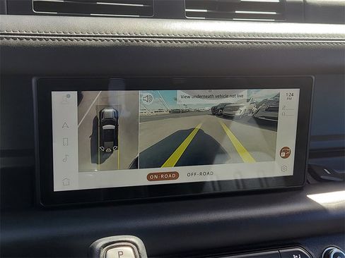 Used 2020 Land Rover Defender 110 X image 22