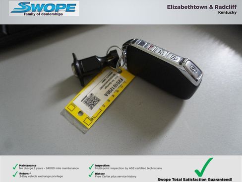 Used 2024 Kia Sportage X-Line w/ X-Line Premium Package AWD/4WD image 31