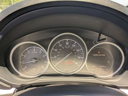 Used 2018 MAZDA CX-5 Touring w/ Preferred Equipment Package AWD/4WD image 32