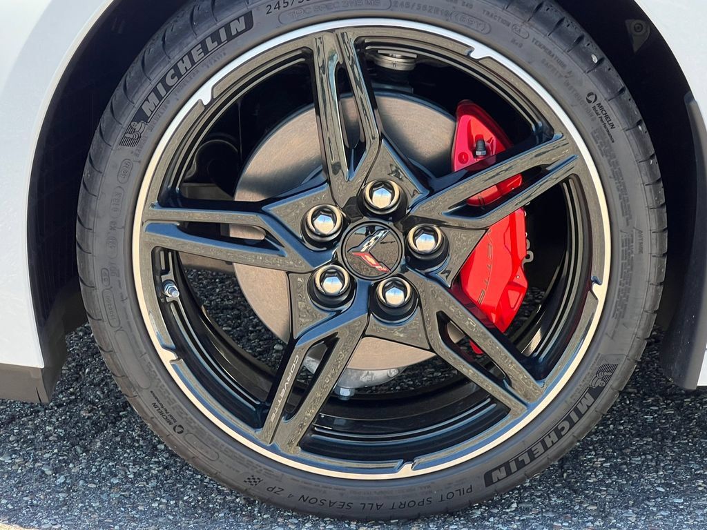Used 2020 Chevrolet Corvette Stingray Preferred Cpe w/ 2LT Preferred Equipment Group RWD image 6