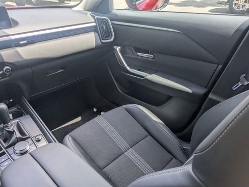 Used 2026 MAZDA CX-50 AWD 2.5 S w/ Preferred Pkg image 17