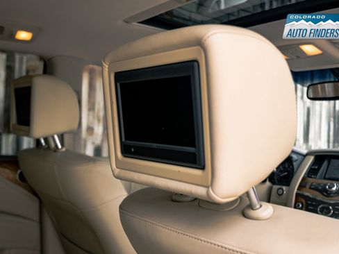 Used 2011 INFINITI QX56 4WD w/ Theater Pkg image 26