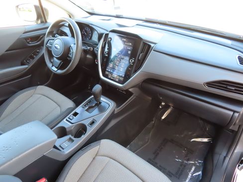 Used 2024 Subaru Crosstrek 2.0i Premium AWD/4WD image 17