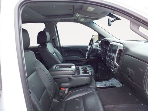 Used 2018 GMC Sierra 1500 SLT w/ SLT Premium Package AWD/4WD image 9