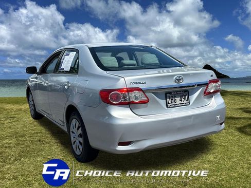 Used 2013 Toyota Corolla S image 5
