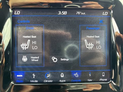 Used 2018 Jeep Compass Limited w/ Navigation Group image 34