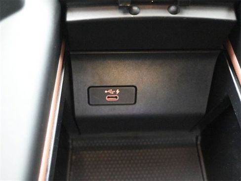 Certified 2023 BMW X5 sDrive40i w/ Executive Package image 4