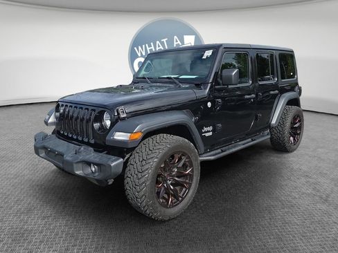 Used 2019 Jeep Wrangler Unlimited Sport S AWD/4WD image 8